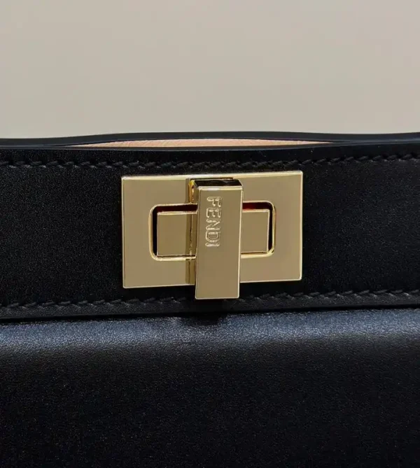 Fendi Peekaboo Large Black - Image 5
