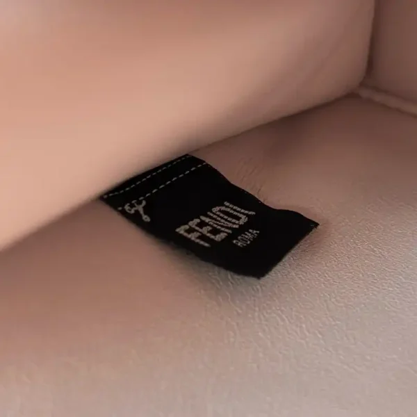 Fendi Peekaboo  Medium Pink - Image 4