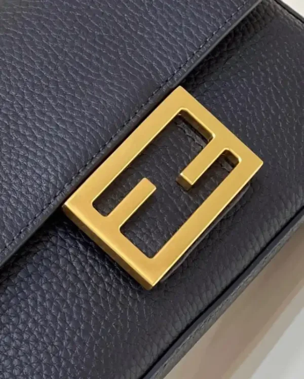 Fendi Baguette Small Black - Image 5