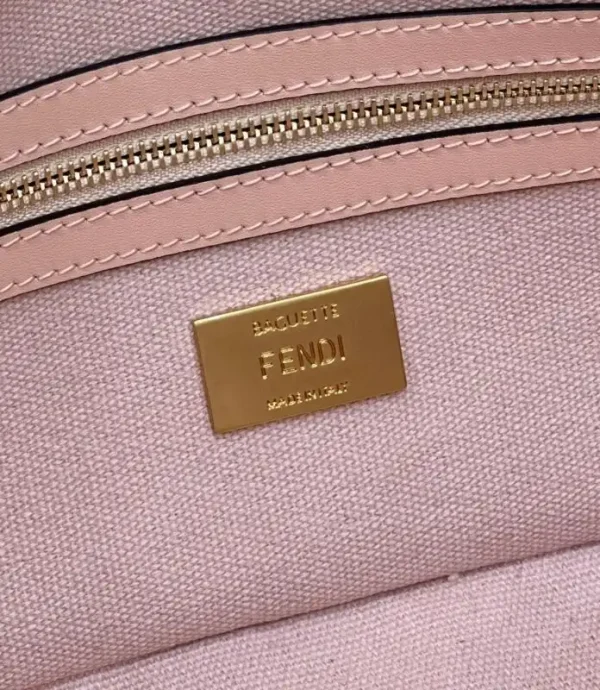 Fendi Baguette FF Pink - Image 4