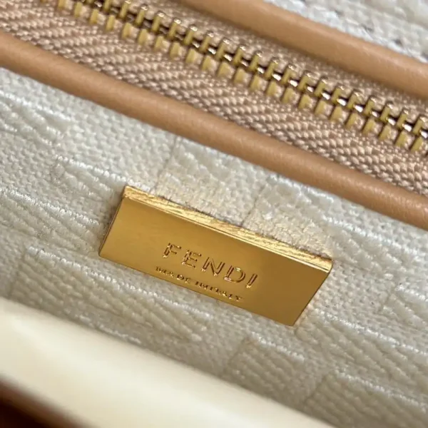 Fendi Peekaboo  Large Light Brown - Image 6