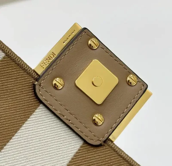 Fendi Baguette FF Brown - Image 6