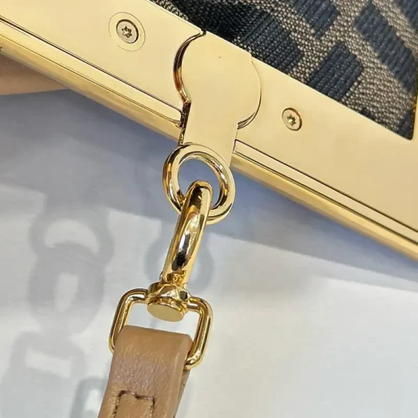 Fendi  First Brown - Image 6