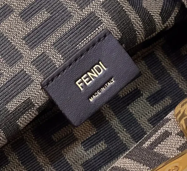 Fendi  First Sky Blue - Image 6