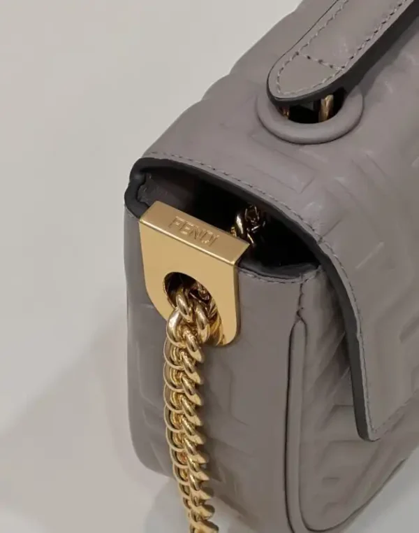 Fendi Baguette  Sliding Chain Beige - Image 5