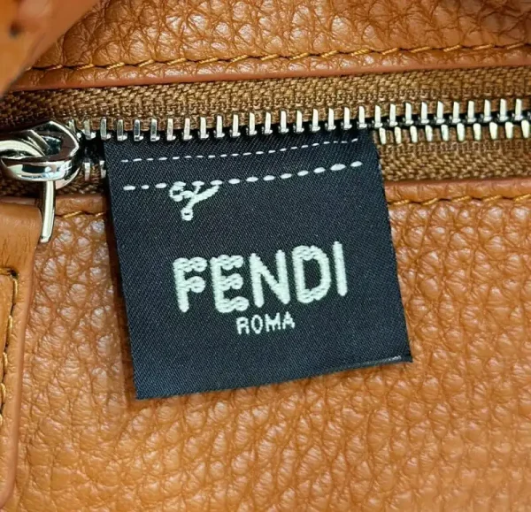 Fendi Peekaboo Small  Brown - Image 6