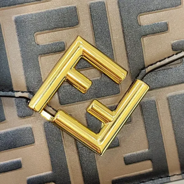 Fendi Baguette Wallet on Chain - Image 6