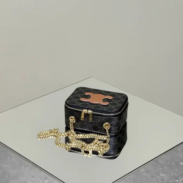 Celine Triomphe Box on Chain - Image 6