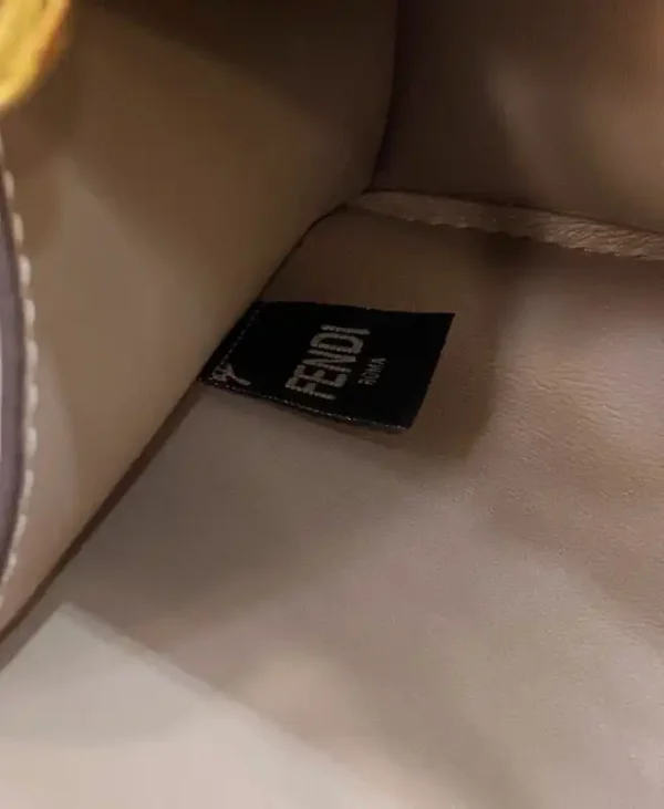 Fendi Peekaboo Medium White - Image 7