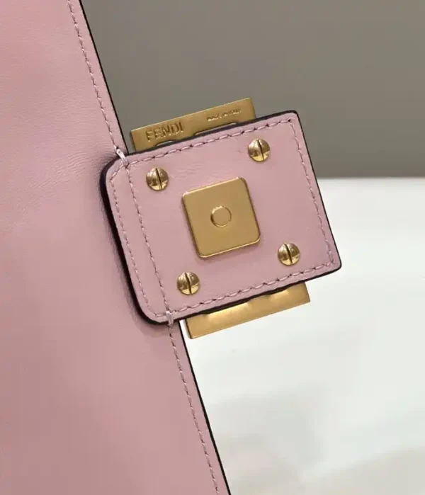 Fendi Baguette Pink - Image 7