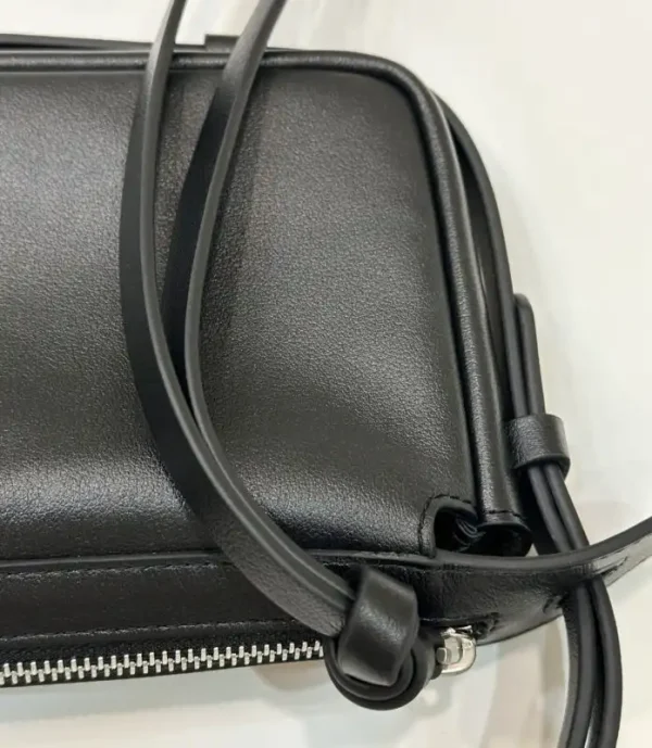 Fendi Simply Black - Image 7