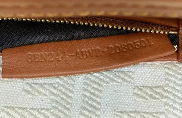 Fendi Peekaboo Medium  Brown - Image 7