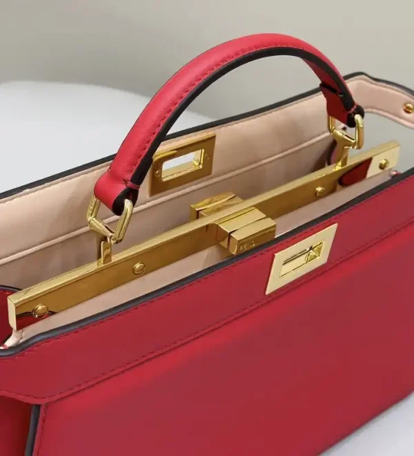 Fendi Peekaboo Large Red - Image 7