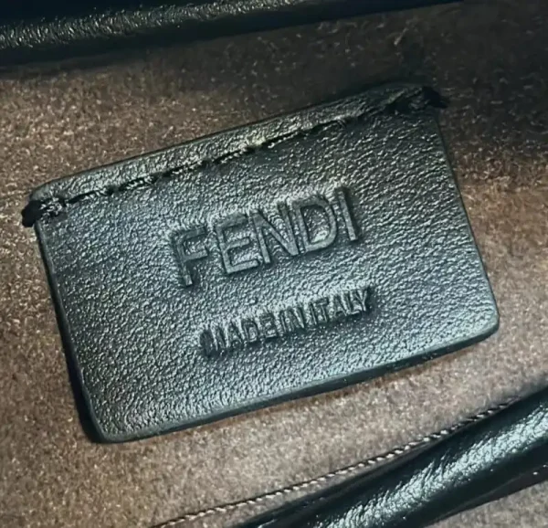 Fendi Simply Black - Image 8