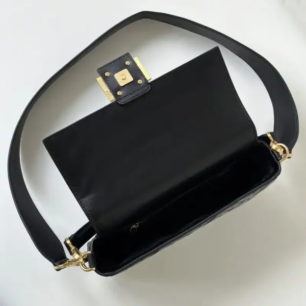 Fendi Baguette Black - Image 8