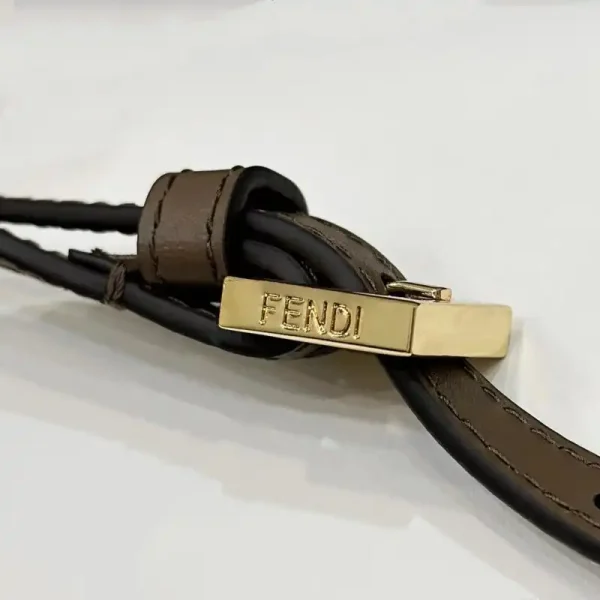 Fendi Baguette Wallet on Chain - Image 9