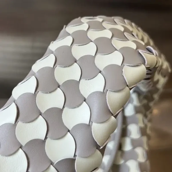 Bottega Veneta Hop Wave - Image 5