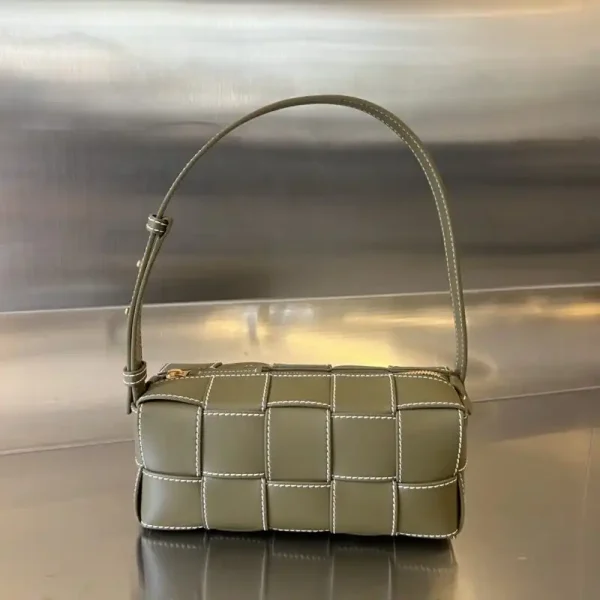Bottega Veneta  Cassette Brick Small - Image 3