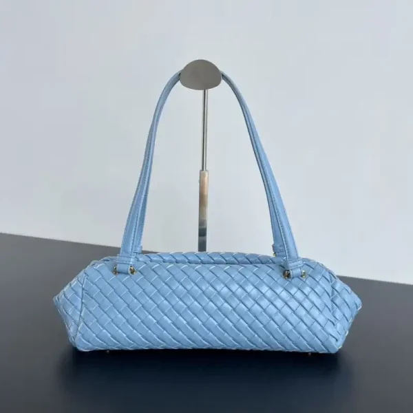 Bottega Veneta Shoulder Bag - Image 2