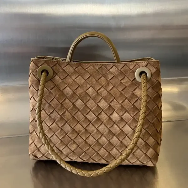 Bottega Veneta Andiamo Suede - Image 3