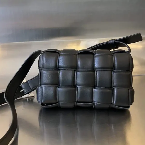 Bottega Veneta  Cassette 2022 - Image 3