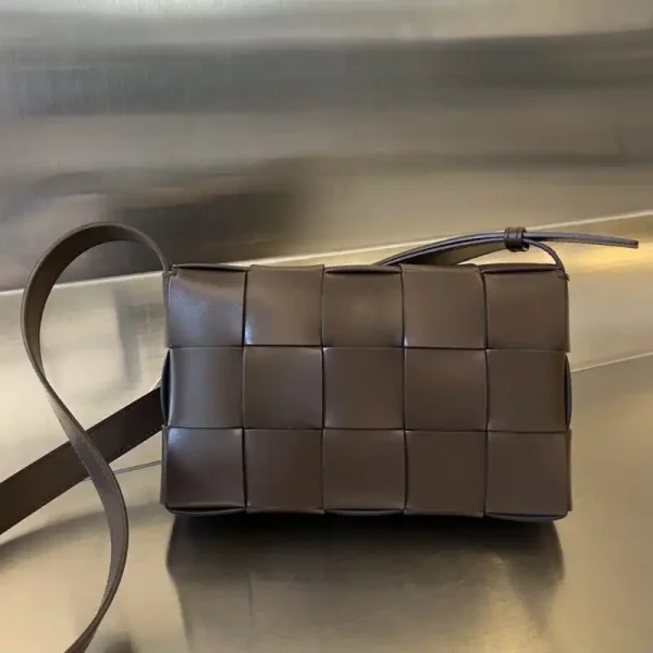 Bottega Veneta Cassette 2.0 Dark Brown - Image 2