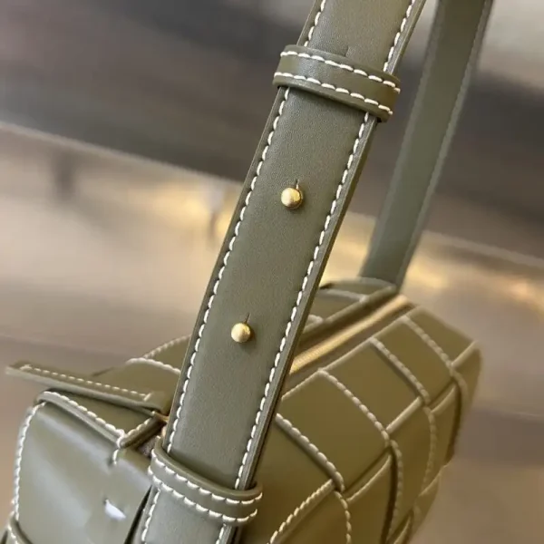 Bottega Veneta  Cassette Brick Small - Image 4