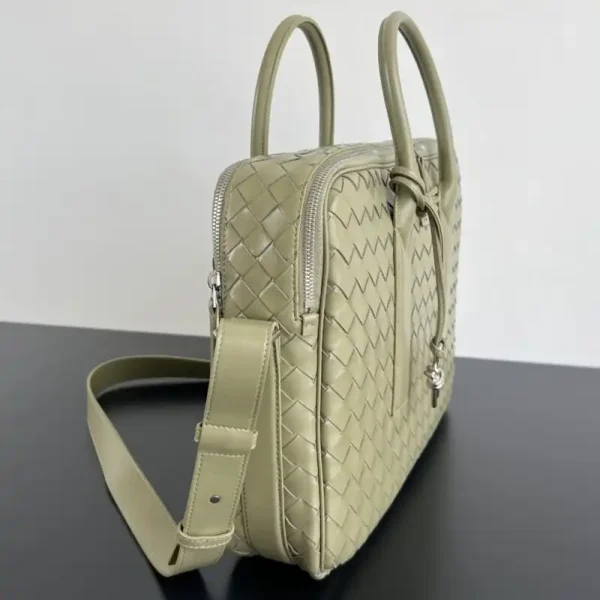 Bottega Veneta Gateway Briefcase Beige - Image 2