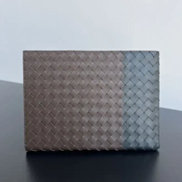 Bottega Veneta Half Zip Clutch - Image 5
