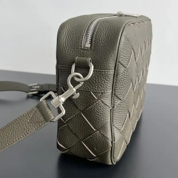 Bottega Veneta Camera Bag - Image 6
