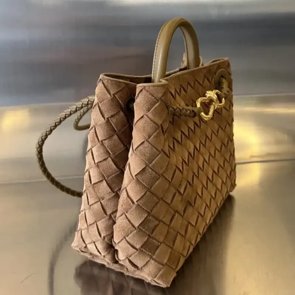 Bottega Veneta Andiamo Suede - Image 4