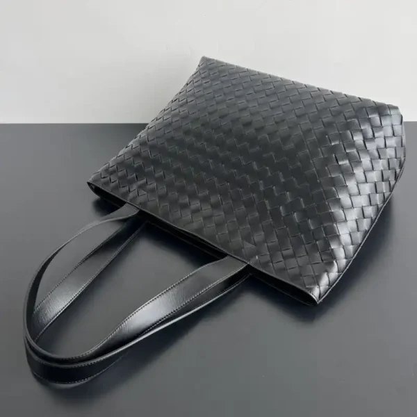 Bottega Veneta Large Tote - Image 5