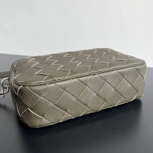 Bottega Veneta Camera Bag - Image 7