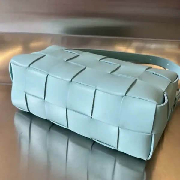 Bottega Veneta  Cassette Brick - Image 4