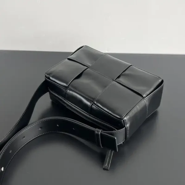 Bottega Veneta Arco Camera Bag - Image 4