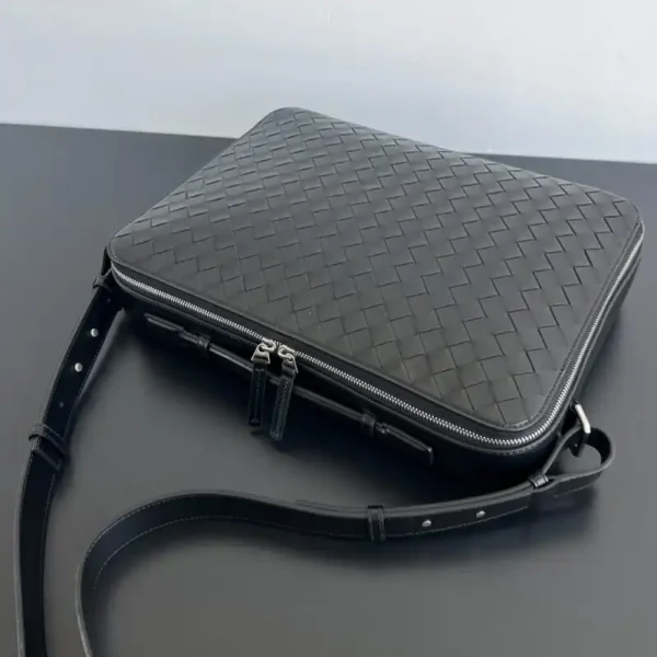 Bottega Veneta Briefcase Black - Image 5