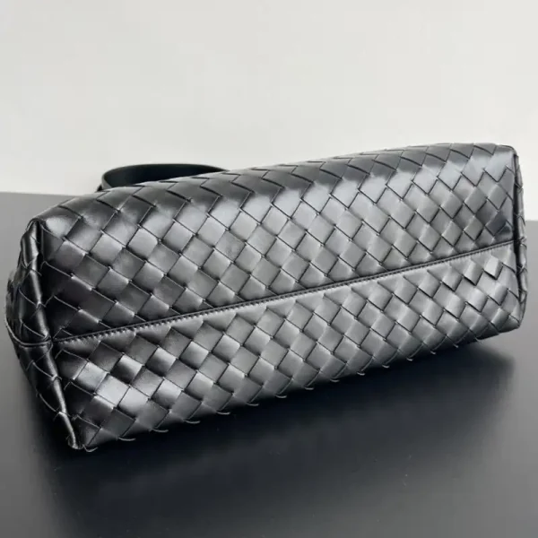 Bottega Veneta Large Tote - Image 4