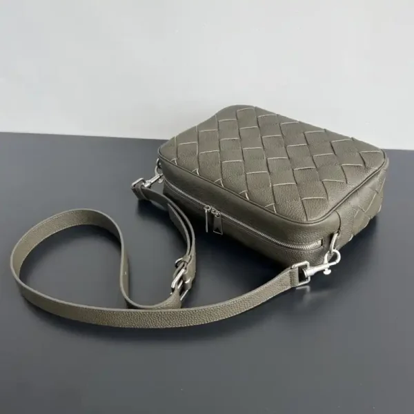 Bottega Veneta Camera Bag - Image 8