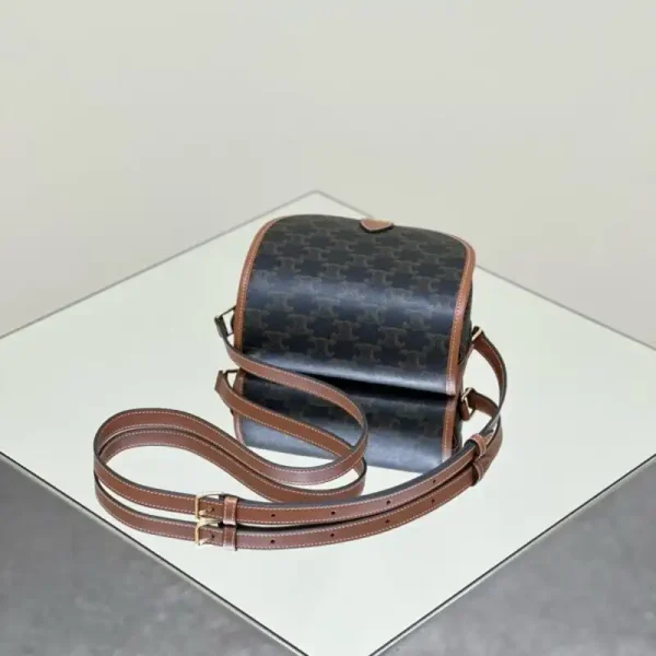 Celine Triomphe Canvas Folco - Image 5