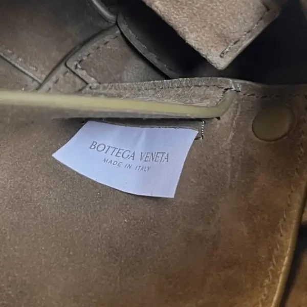 Bottega Veneta  Cassette Brick Small - Image 8