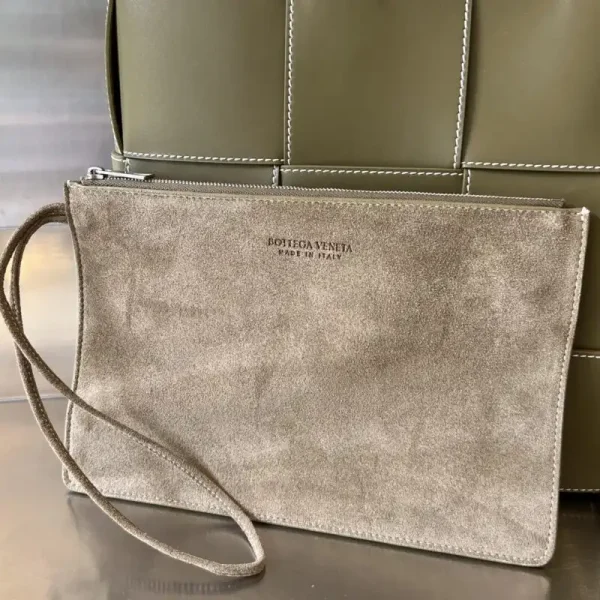 Bottega Veneta Arco Tote Milk Tea - Image 6