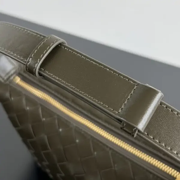 Bottega Veneta Wallace Lunch Bag - Image 3