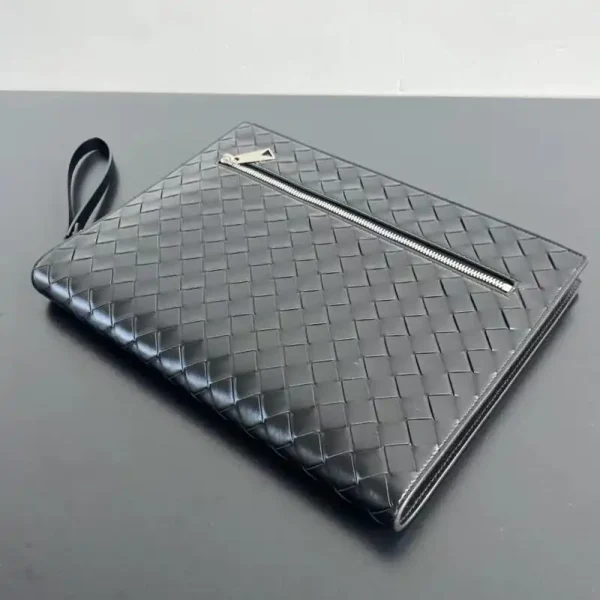 Bottega Veneta Man Clutch - Image 2