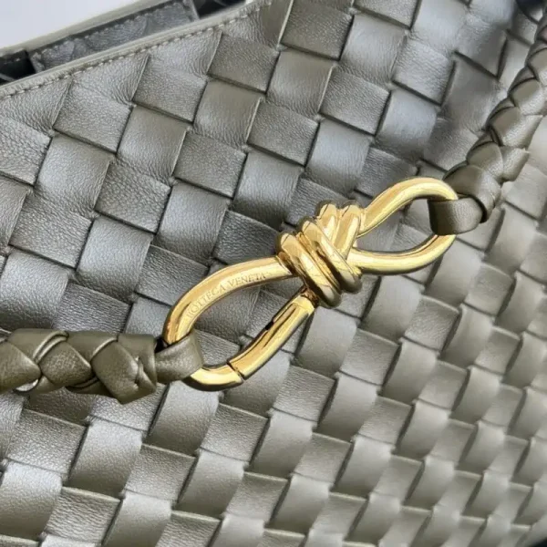 Bottega Veneta Andiamo Medium - Image 8