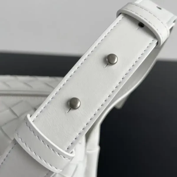 Bottega Veneta Loop Camera Bag - Image 3