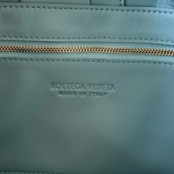 Bottega Veneta  Cassette Brick - Image 8