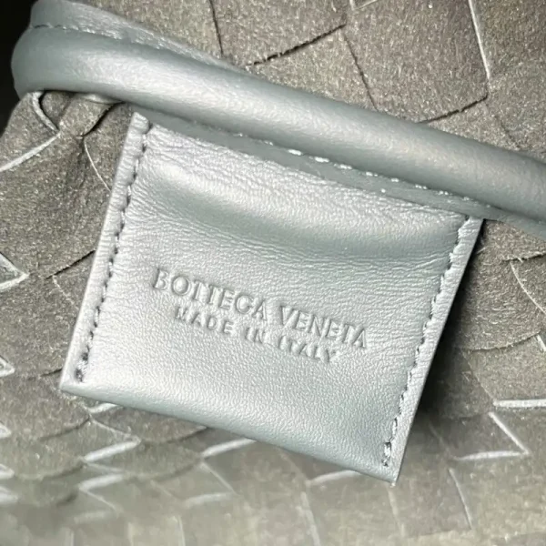 Bottega Veneta Travel Bag Grey - Image 8