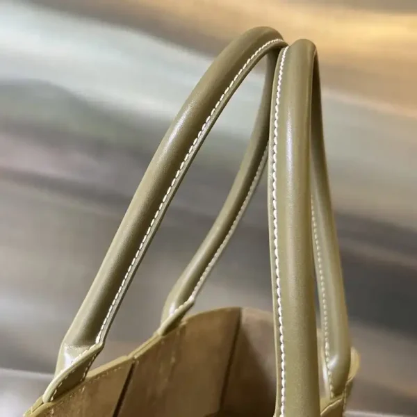 Bottega Veneta Arco Tote Milk Tea - Image 9