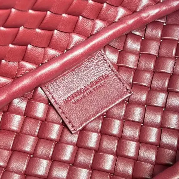 Bottega Veneta  Mini Cobble - Image 9