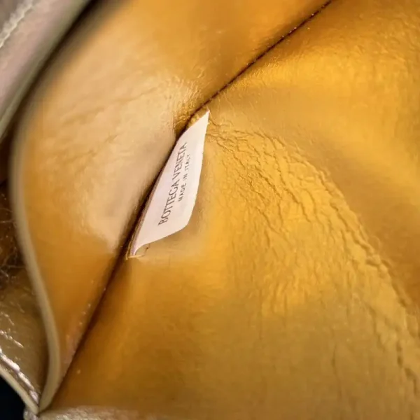Bottega Veneta Andiamo Clutch Wallet - Image 6